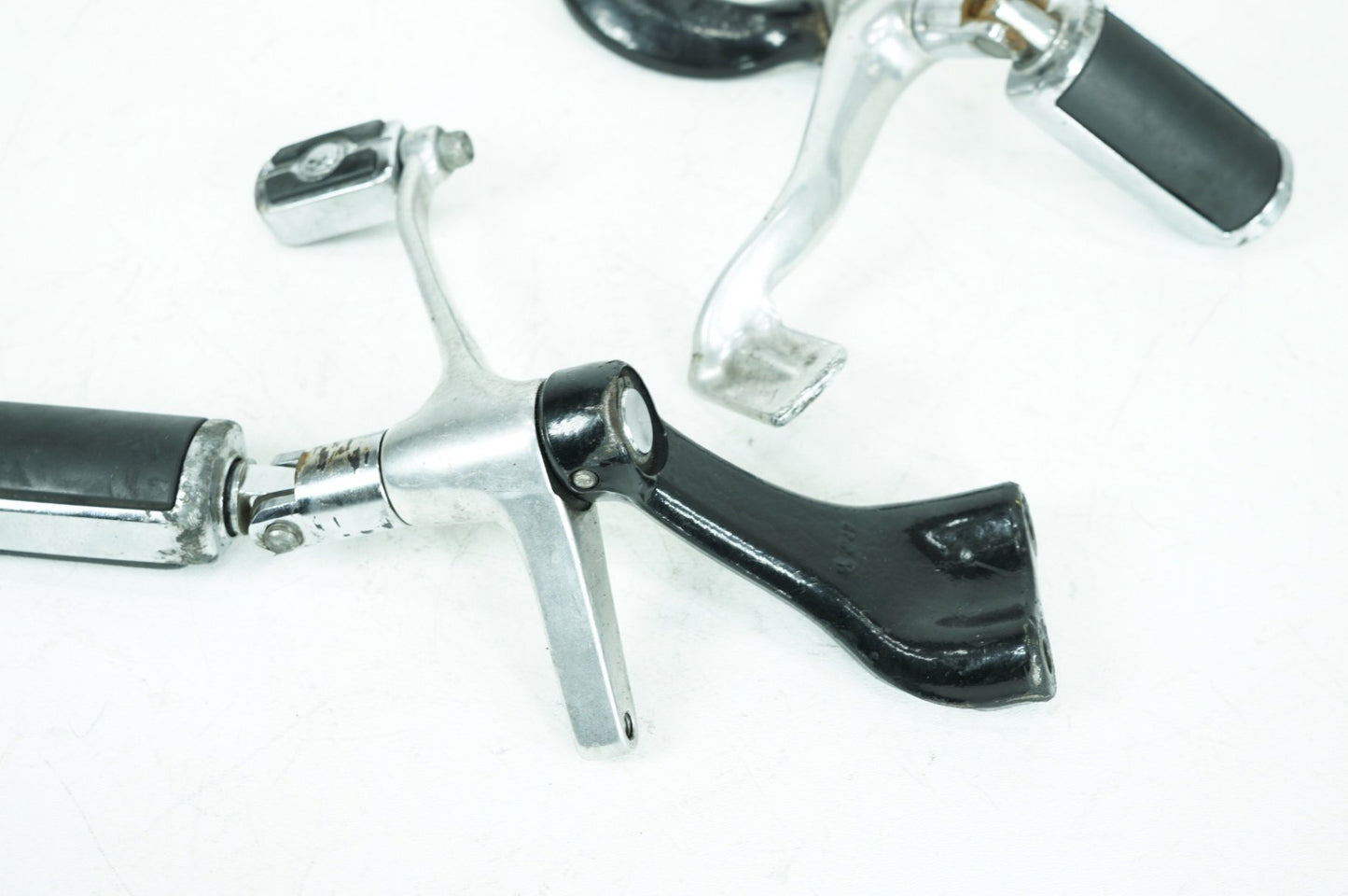 2004 - 2013 Harley-Davidson Sportster Custom Left Right Foot Brake Control Pegs 42971-04
