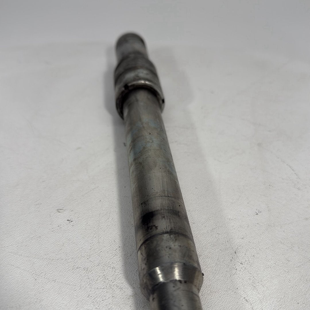 1999 - 2006 Harley-Davidson Touring Electra Glide Ultra Front Wheel Axle Bolt Shaft 43364-00