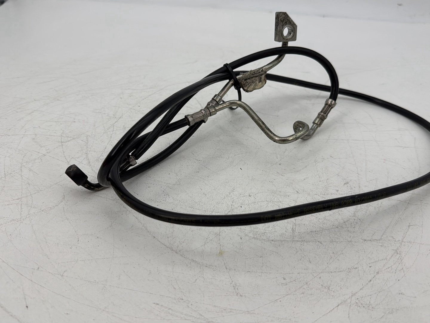 2015 Harley Touring FLHXS Street Glide OEM Front Brake Hose Line Pipe ABS