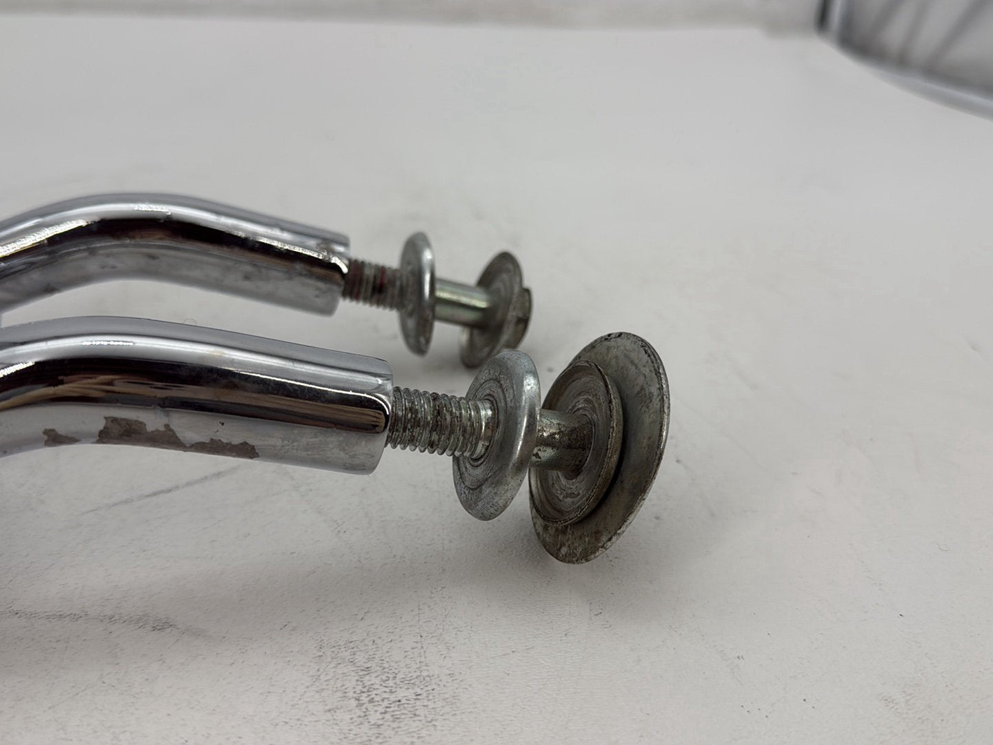 1998 Harley Road King Touring FLHRCI Classic OEM Front Handlebar Riser Top Clamp Chrome