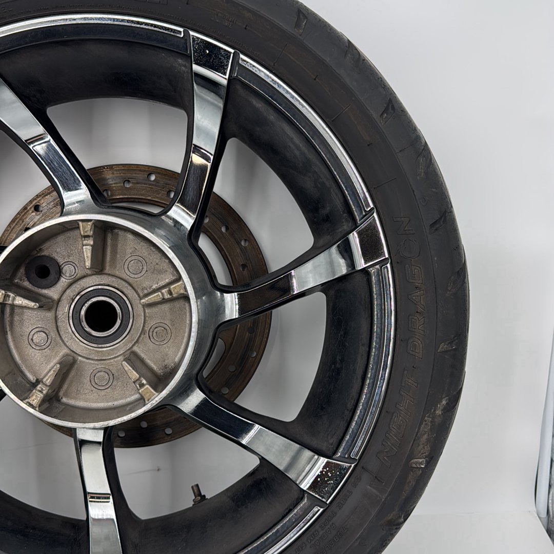 2008 - 2016 Harley-Davidson Touring Street Glide Rear Wheel Rim Tire 40225-10