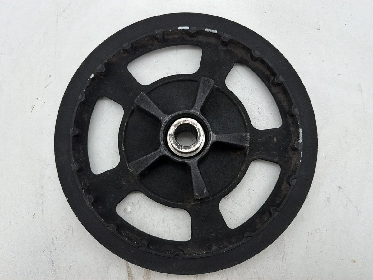 2011 Harley Road Glide Touring FLTRX OEM Rear Driver Pulley Sprocket 68T 1"