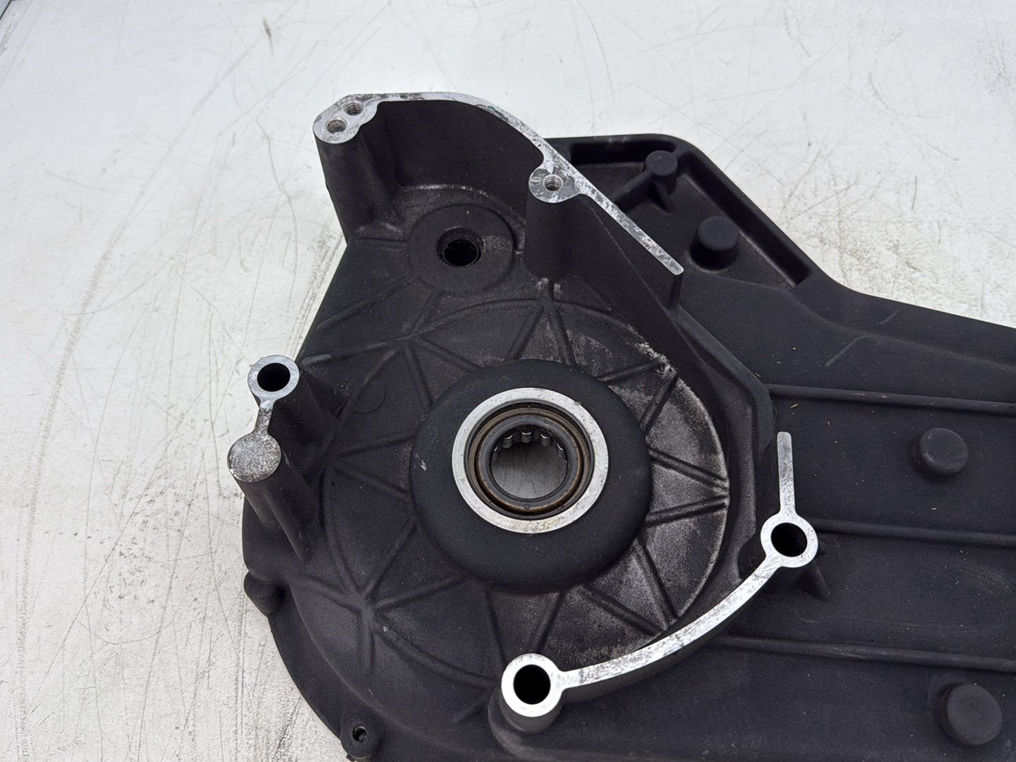2004 Harley Road King Touring Custom FLHRSI OEM Inner Primary Clutch Cover
