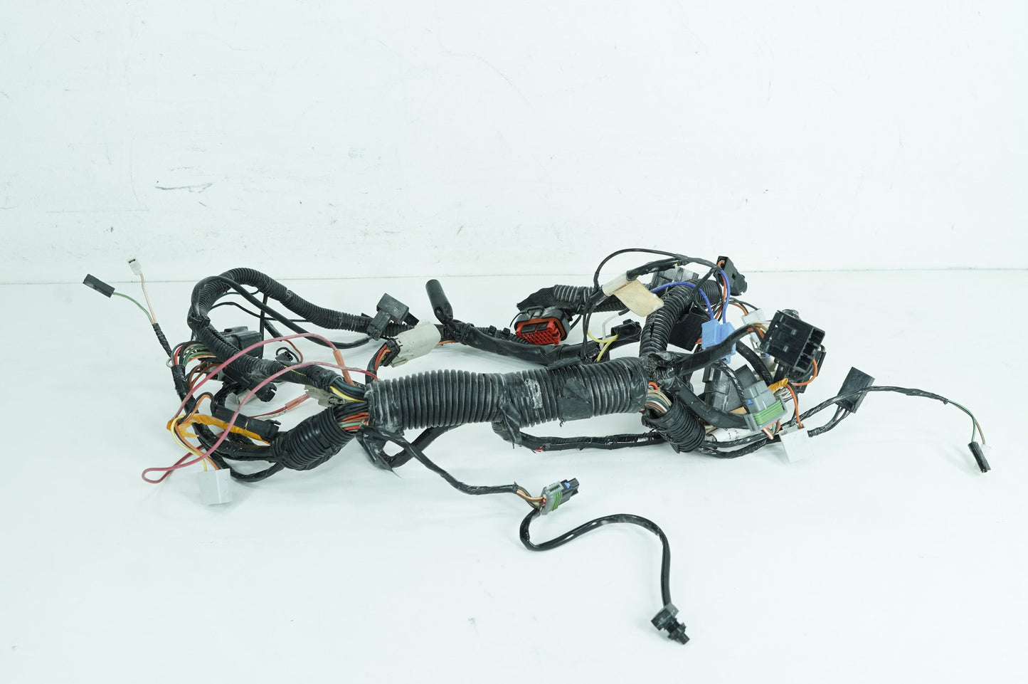 2012 - 2016 Harley-Davidson Touring Electra Ultra CVO Front Sub Wiring Harness Loom Interconnect 69200071