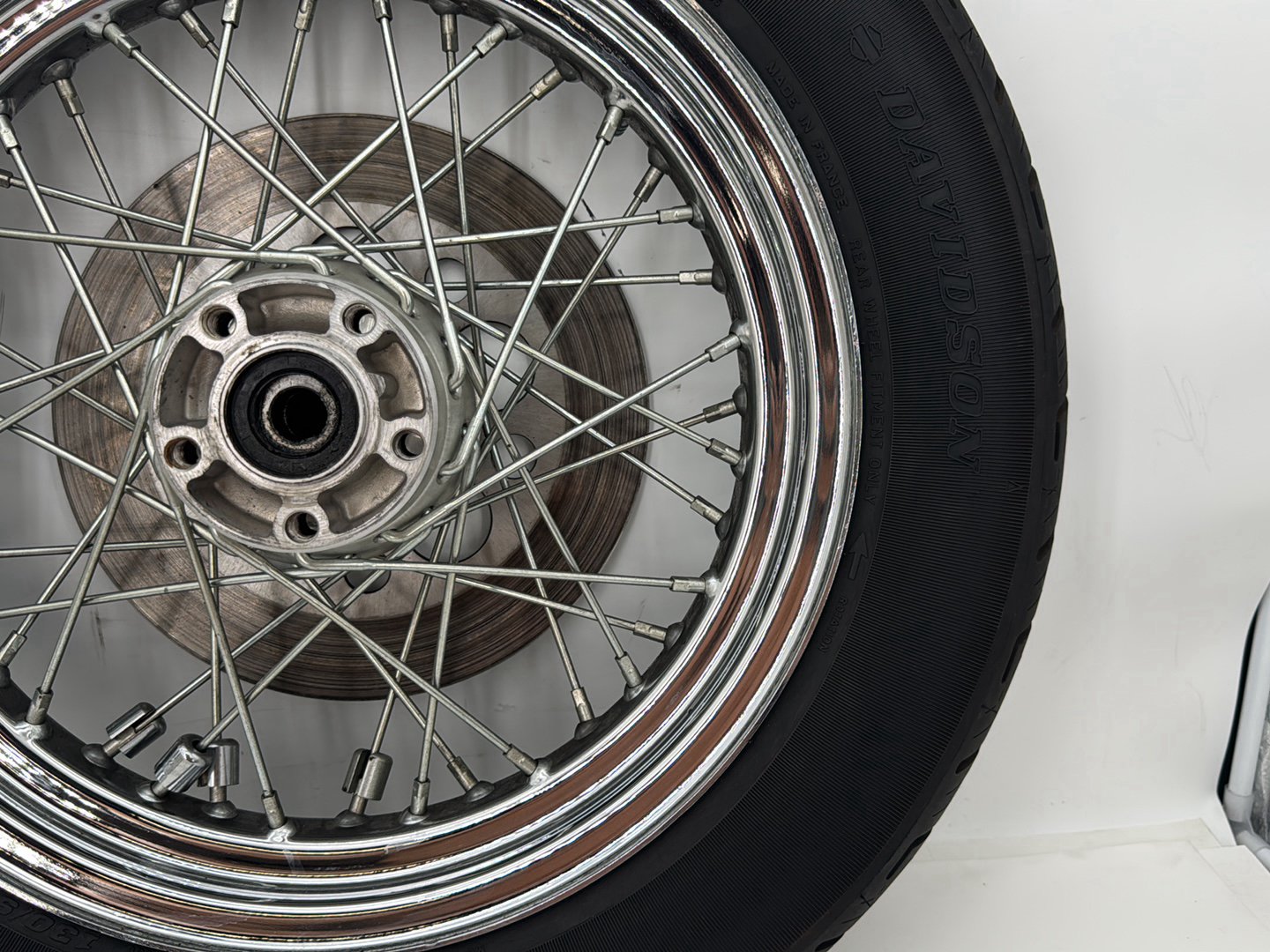 1999 - 2006 Harley-Davidson Dyna Wide Glide Rear Wheel Rim Tire Spoked 40975-86C