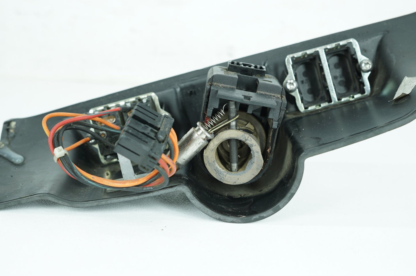 2007 - 2011 Harley-Davidson Touring Street Glide Dash Ignition Cap Switch Lockset NO Key 71572-06