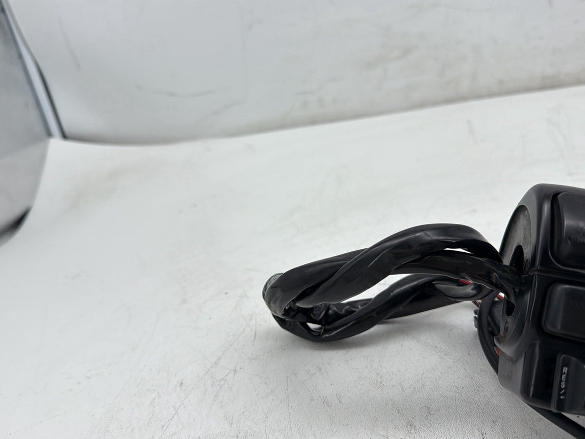 2000 Harley Electra Glide Touring OEM Right Engine Start Kill Switches Controls