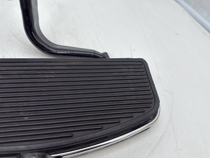 2007 Harley Touring FLHTCU Electra Glide Ultra OEM Left Right Driver & Pass Floorboard Foot Rest