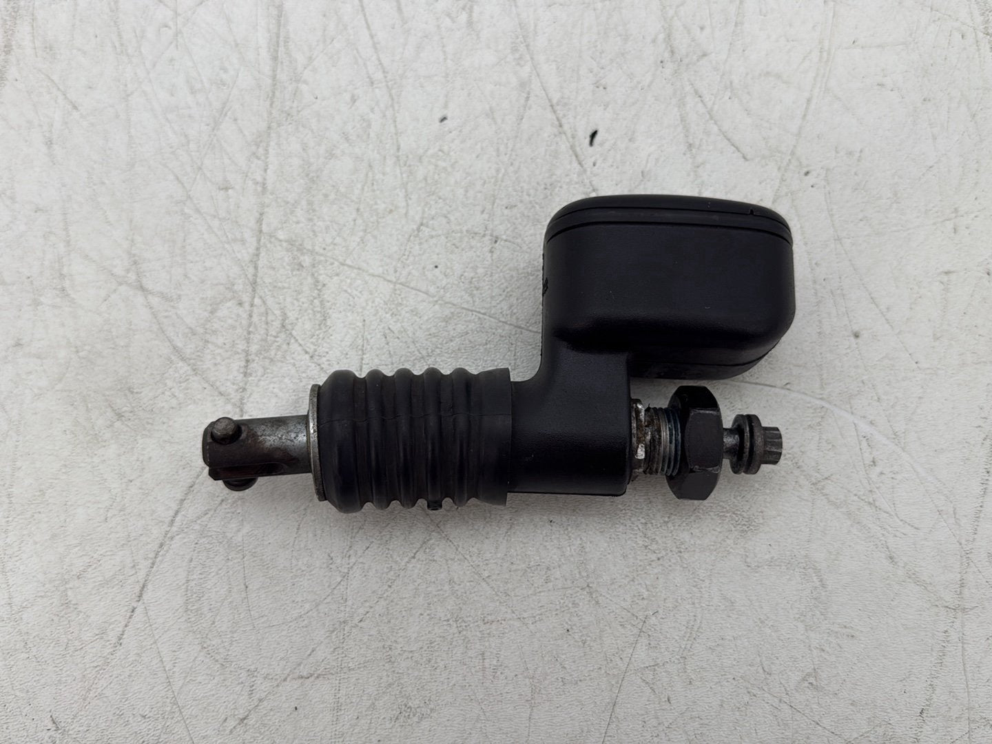 2011 Harley Softail FLSTFB Fat Boy OEM Rear Brake Master Cylinder Reservoir