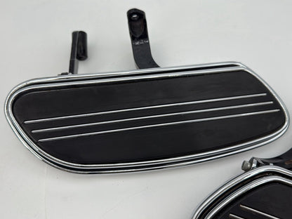 2007 - 2011 Harley-Davidson Touring Street Glide Left Right Driver Floorboard Foot Rest 50684-04