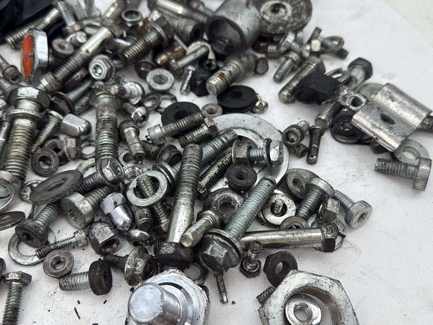 2006 Harley Road King Touring FLHRCI Classic OEM Hardware Bolts Nuts & Brackets
