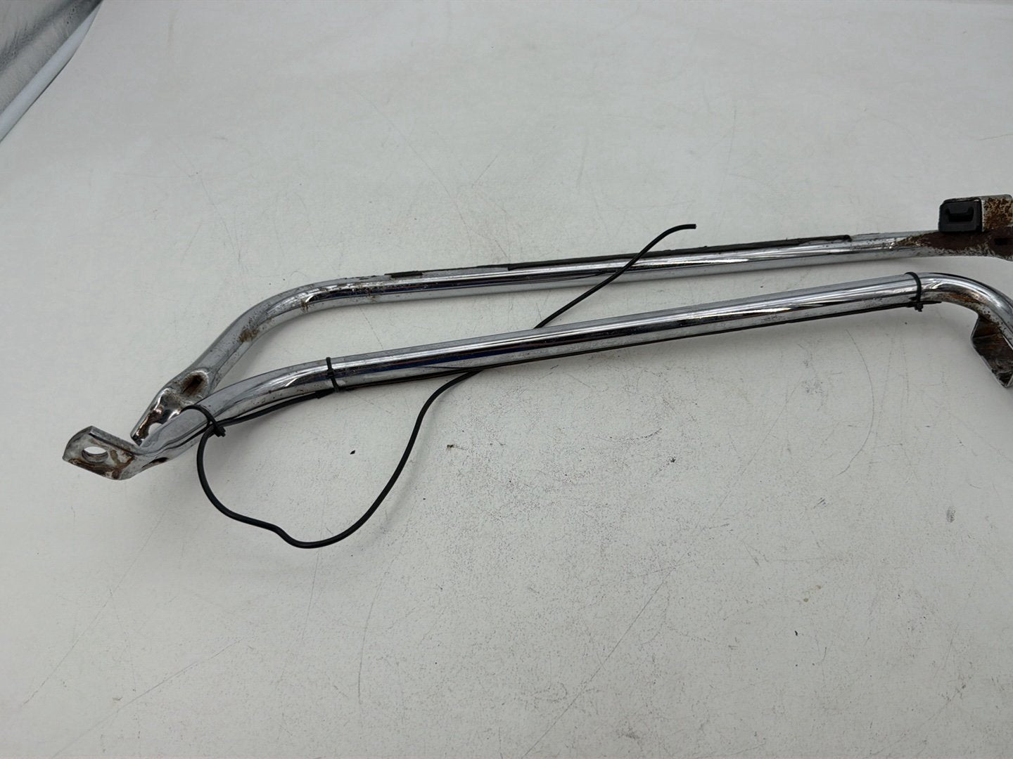 2007 - 2012 Harley-Davidson Touring Street Glide Rear Left Right Saddlebag Guard Rails Bar