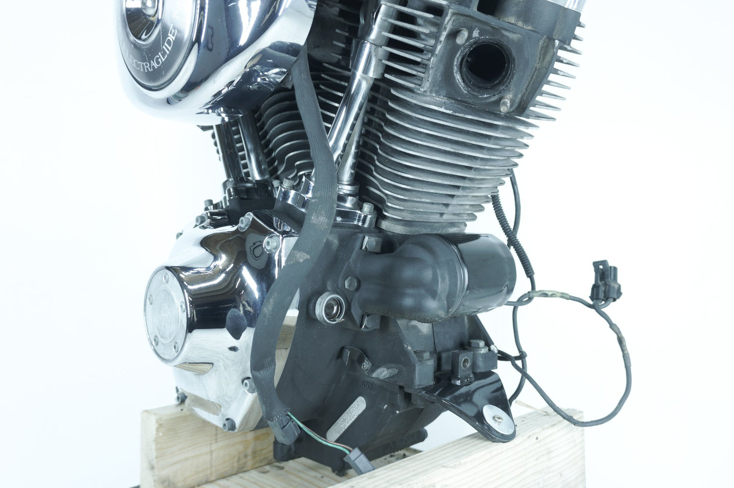 1999 - 2006 Harley-Davidson Touring Electra Glide Ultra EFI Twin Cam 88 Engine Motor  	16180-02