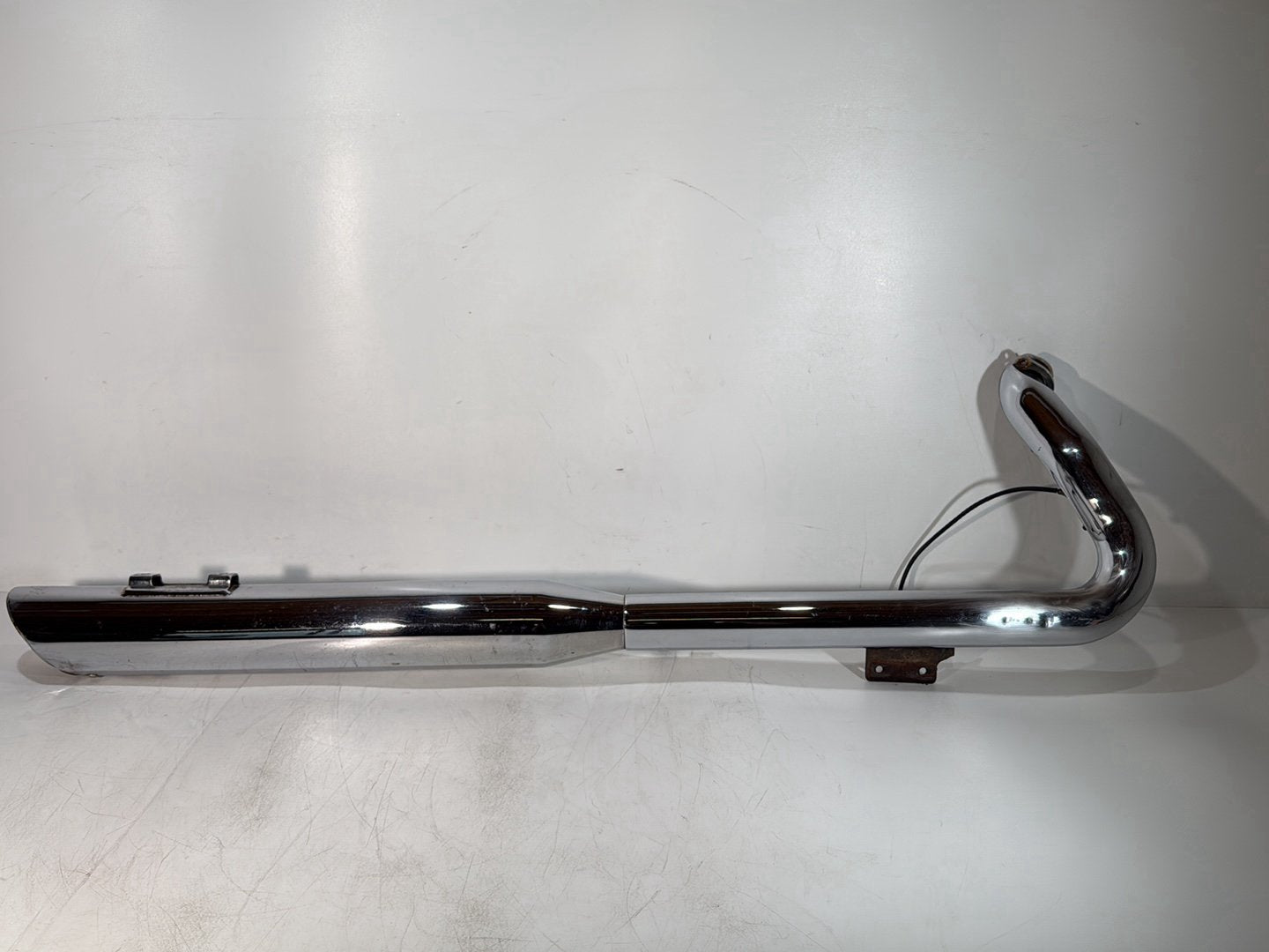 2008 - 2016 Harley-Davidson Touring Electra Glide Ultra Exhaust Header Pipes Muffler Vance & Hines 65863-09