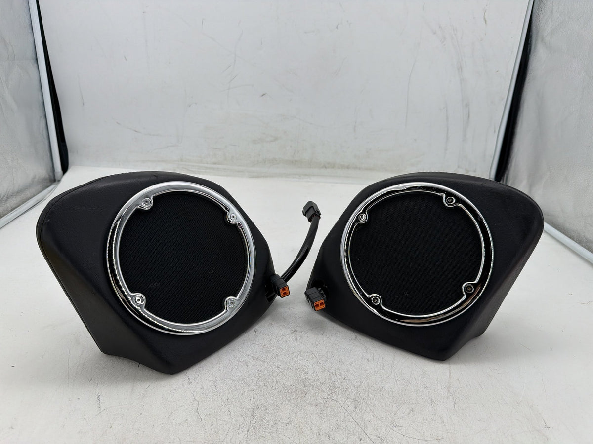 2007 Harley Electra Glide Touring CVO Eagle OEM Rear Left Right Audio Speakers