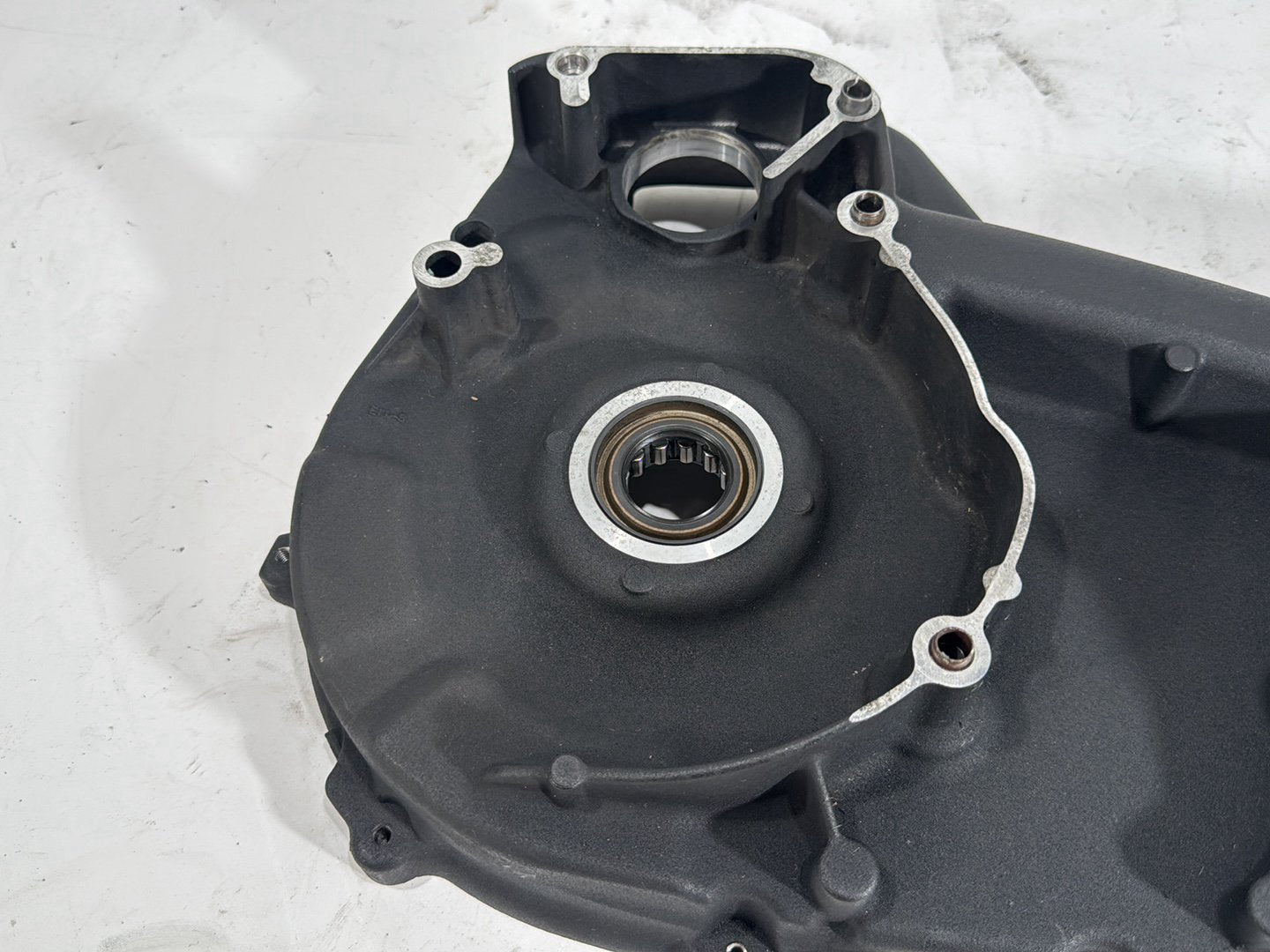 2015 Harley Electra Glide Touring Ultra Low OEM Inner Primary Clutch Cover