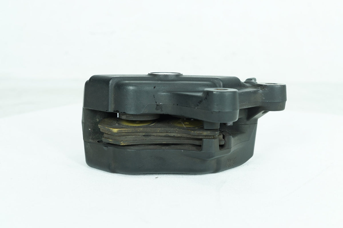 2008 Harley Touring FLHX Street Glide OEM Front Right 1 Brake Caliper