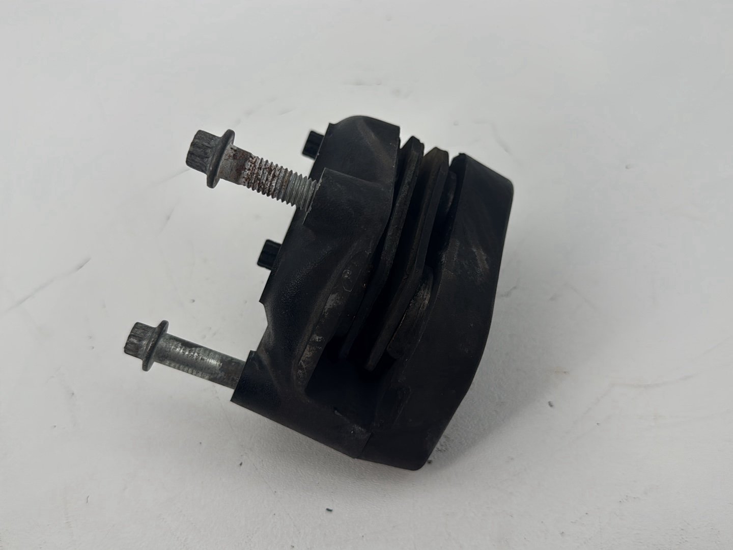 1999 - 2006 Harley-Davidson Touring Electra Glide Classic Front Left 1 Brake Caliper 44046-00D
