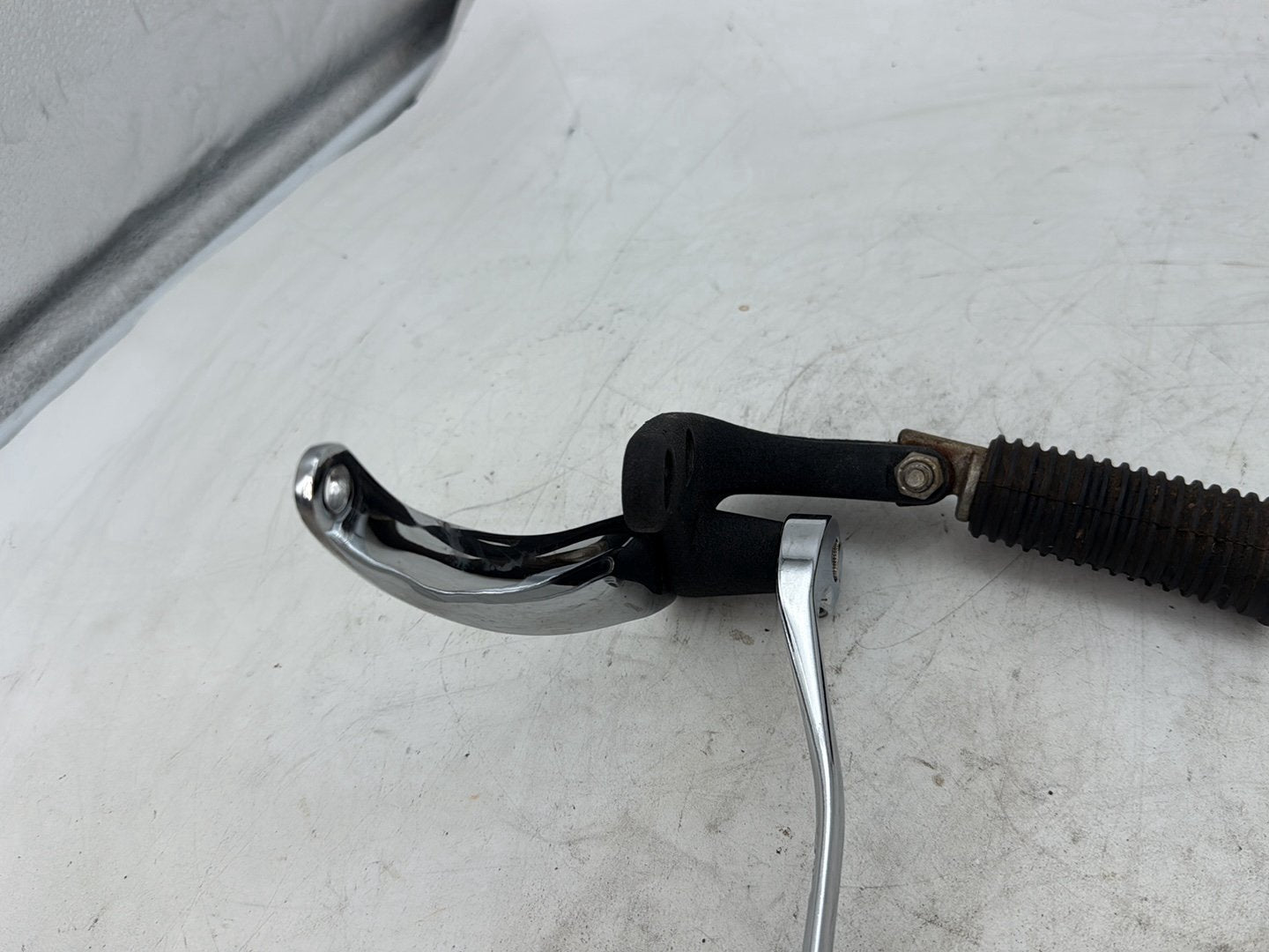 2012 Harley Dyna FXDF Fat Bob OEM Left Right Foot Brake Control Pegs
