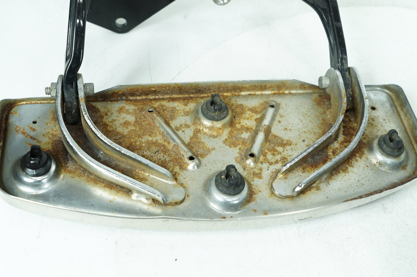 2010 Harley Softail FLSTC Heritage Classic OEM Left Right Driver Floorboard Foot Rest