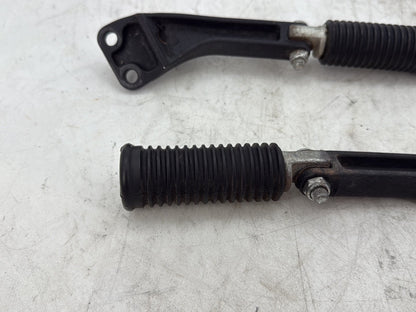 2012 Harley Dyna FXDF Fat Bob OEM Passenger Left & Right Foot Pegs