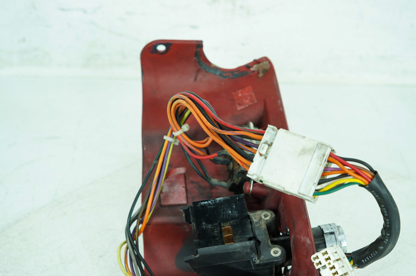 2007 - 2013 Harley-Davidson Touring Electra Glide Ultra Dash Ignition Cap Switch Lockset NO Key 71572-06
