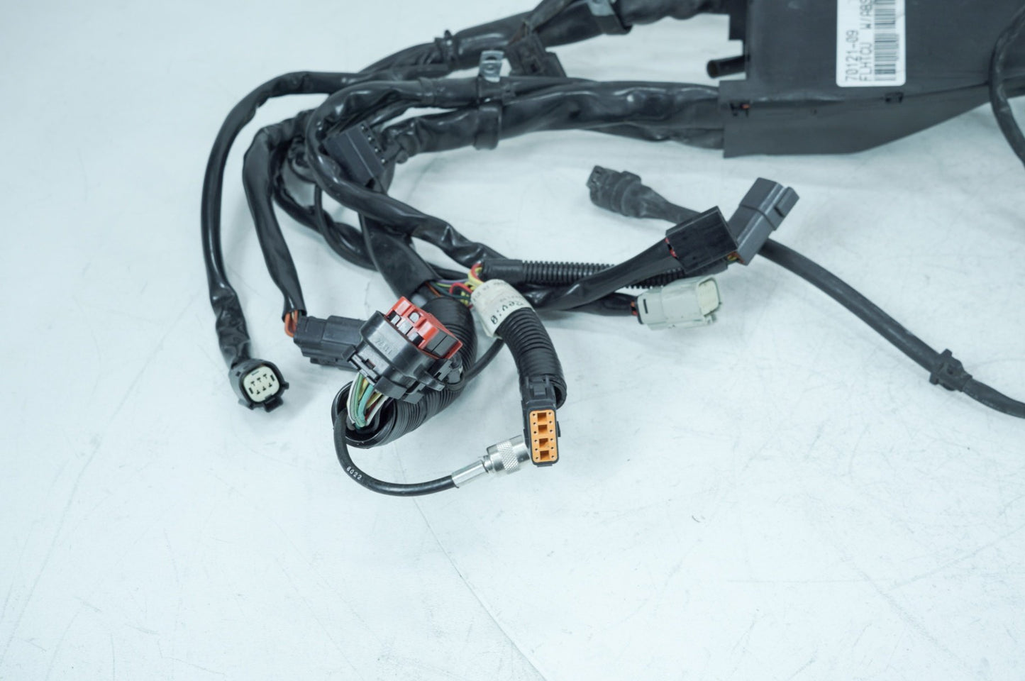2007 - 2011 Harley-Davidson Touring Electra Ultra Main Wire Wiring Harness Loom ABS 70121-09