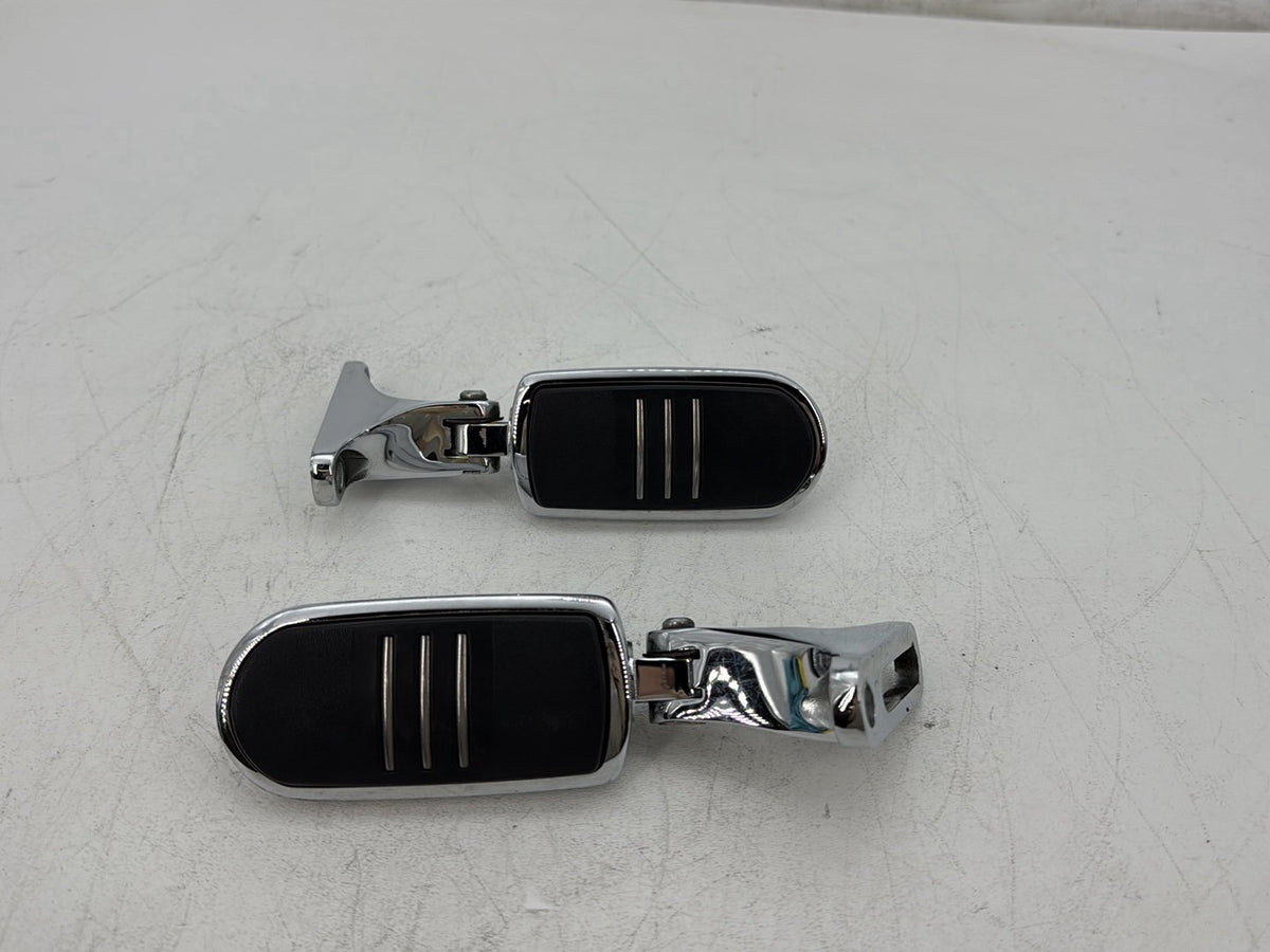 2017 Harley Road Glide Touring FLTRXS OEM Passenger Left & Right Foot Pegs