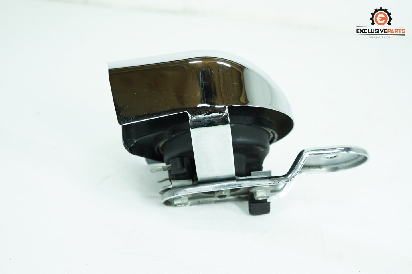 2007 - 2017 Harley-Davidson Dyna Switchback Horn Signal Klaxon Chrome Cover 69012-93A