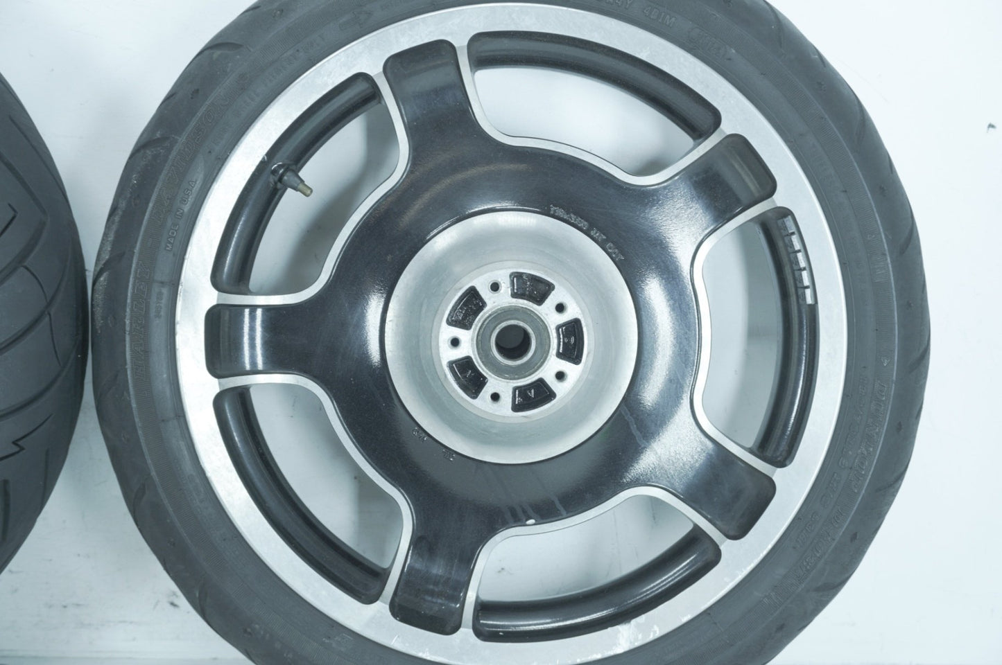 2007 - 2011 Harley-Davidson Touring Street Glide Front & Rear Wheel Rim Tire 47871-10