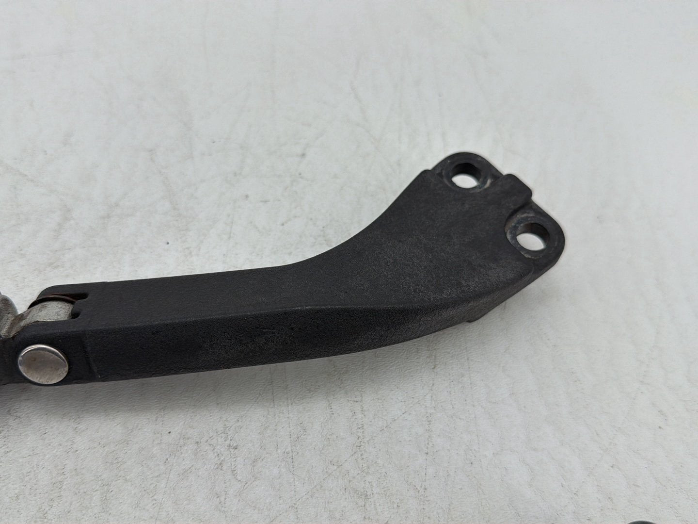 2009 Harley Dyna Street Bob FXDB OEM Passenger Left & Right Foot Pegs