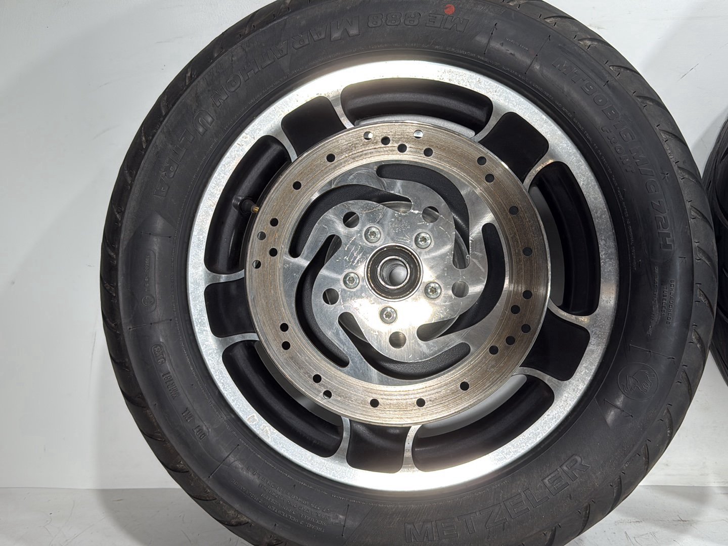 2007 Harley Street Glide Touring FLHX OEM Front & Rear Wheel Rim Tire