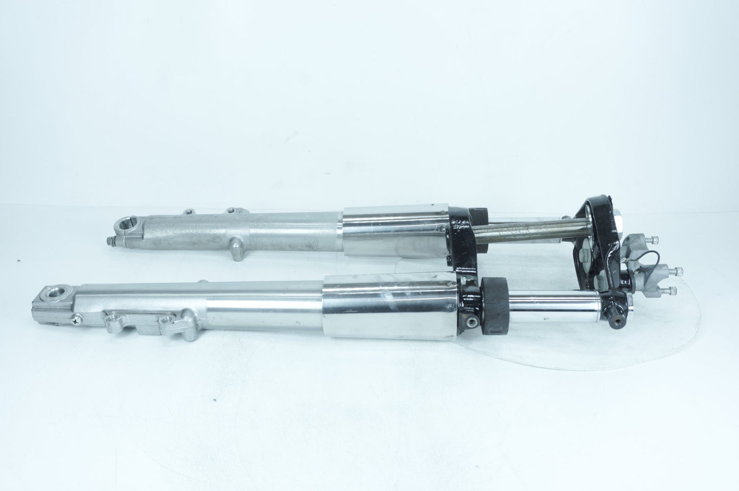 2007 - 2012 Harley-Davidson Touring Electra Glide Classic Front Triple Tree Set & LH RH Fork Legs Sliders  	45446-87A