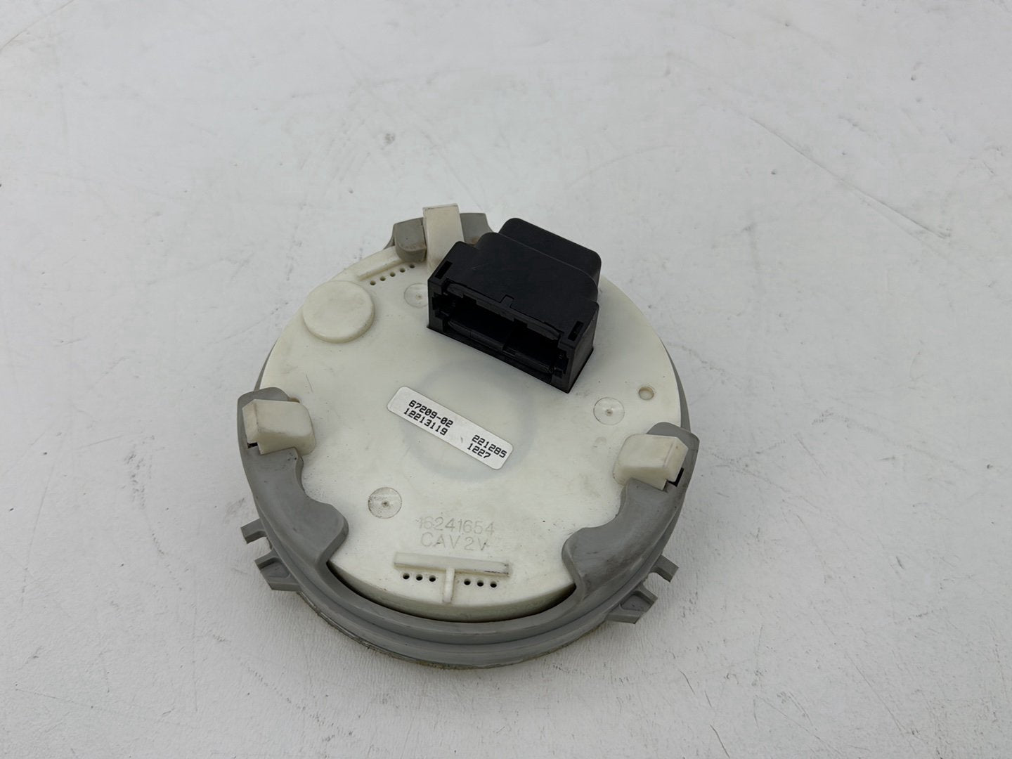 1999 - 2006 Harley-Davidson Touring CVO Screamin Eagle Road King Speedo Speedometer Gauge Cluster  	67209-02