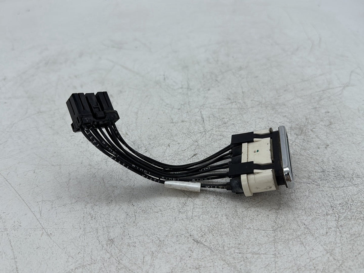 2000 Harley Electra Glide Touring Ultra OEM Dash Indicator Lamp Wire Plug 68789-96A