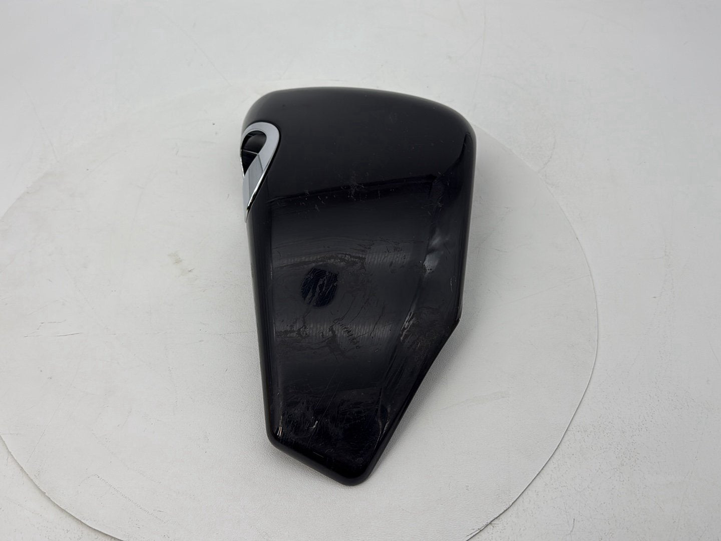2004 - 2013 Harley-Davidson Sportster 883 Custom Right Fairing Side Oil Tank Cover 66252-04