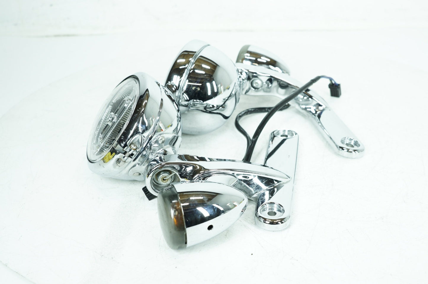 2007 - 2016 Harley-Davidson Touring CVO Electra Screamin Eagle Front Left Right Turn Signal Indicators 69460-06