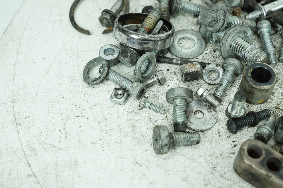 2008 Harley-Davidson Touring FLHT - Hardware Bolts Nuts & Brackets