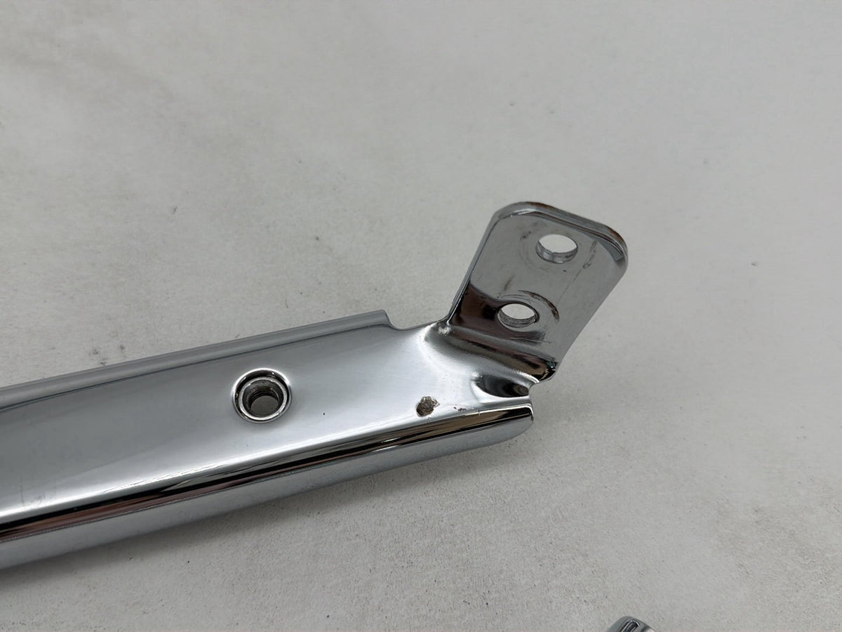 07 Harley Street Glide Touring OEM Left Right Saddlebag Fender Struts Brackets