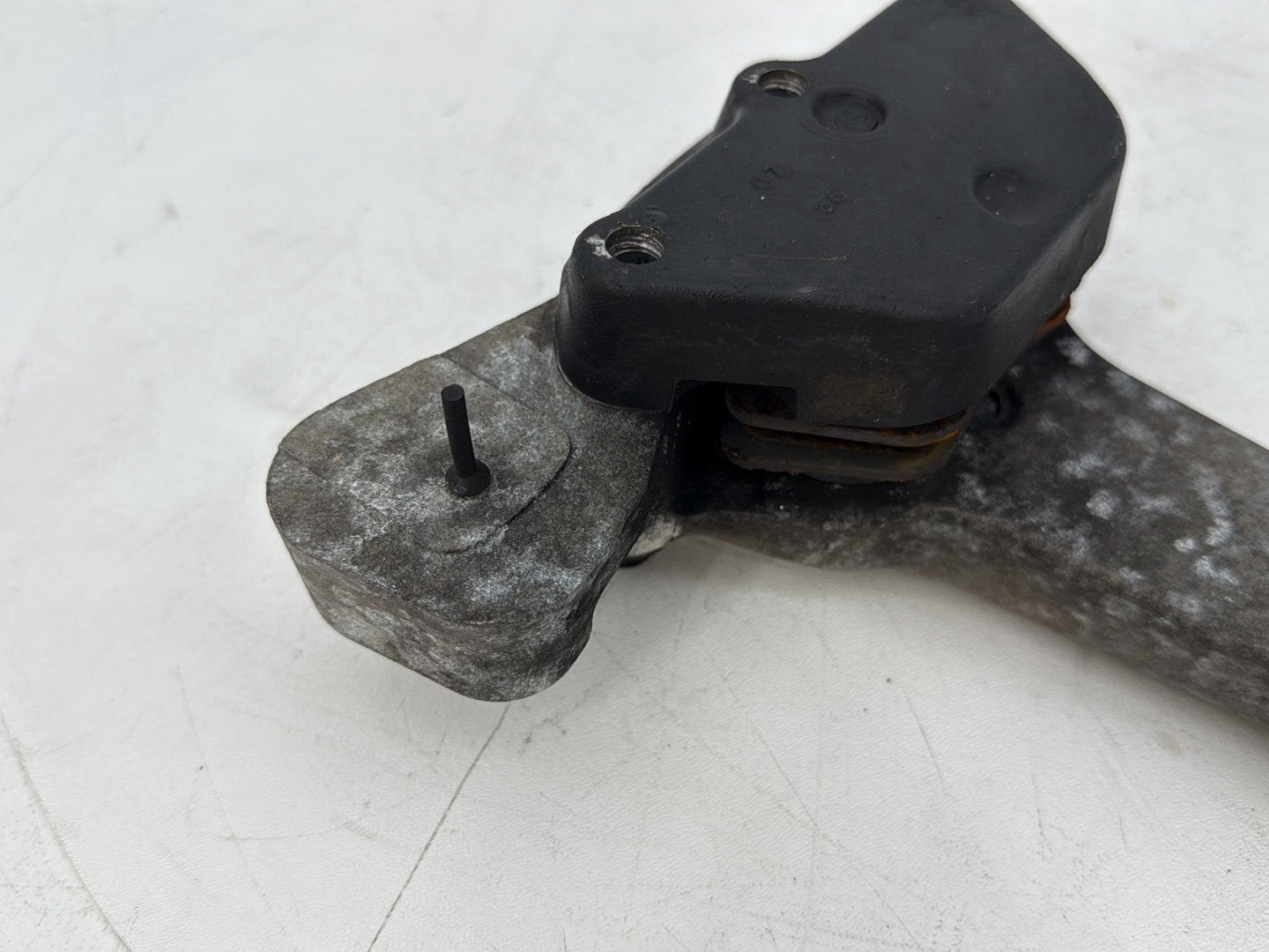 2007 - 2012 Harley-Davidson Touring Electra Glide Ultra Rear Back Brake Caliper 44080-02C