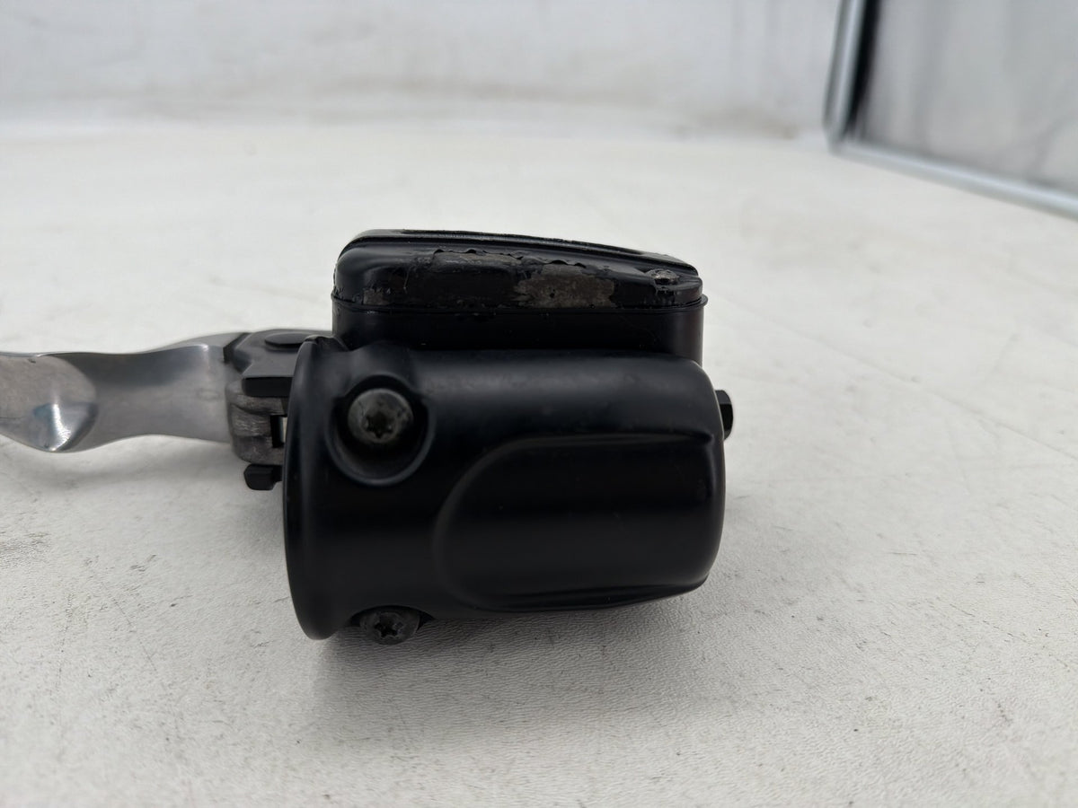 2016 Harley Road Glide Touring OEM Front Left Hand Clutch Lever Master Cylinder