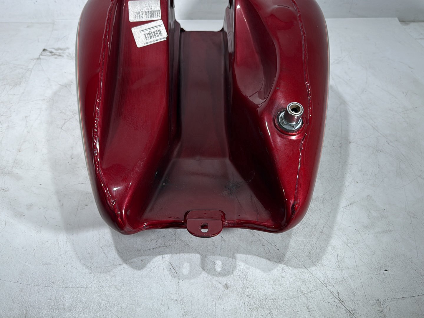 2007 Harley Touring FLHTC Electra Glide Classic OEM Fuel Gas Tank Gasoline Reservoir