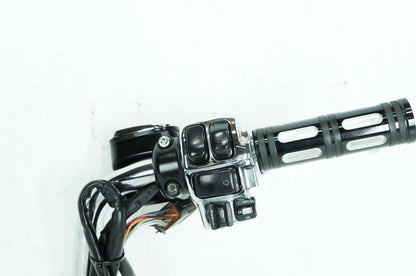 1999 - 2006 Harley-Davidson Touring Electra Glide Ultra Handlebars Left Right Switches Controls 55924-97, 45013-96D