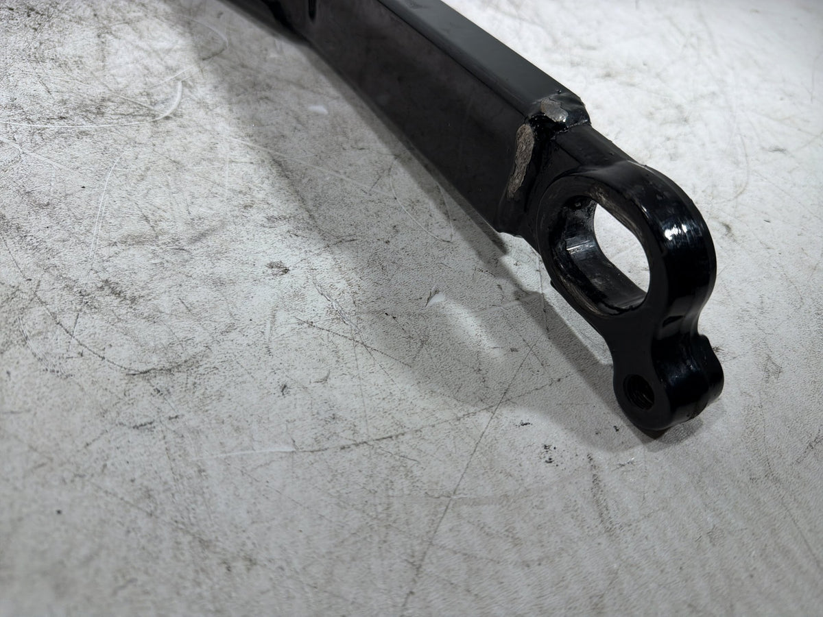 2004 Harley Electra Glide CVO Screamin Eagle OEM Rear Fork Swingarm Swing Arm