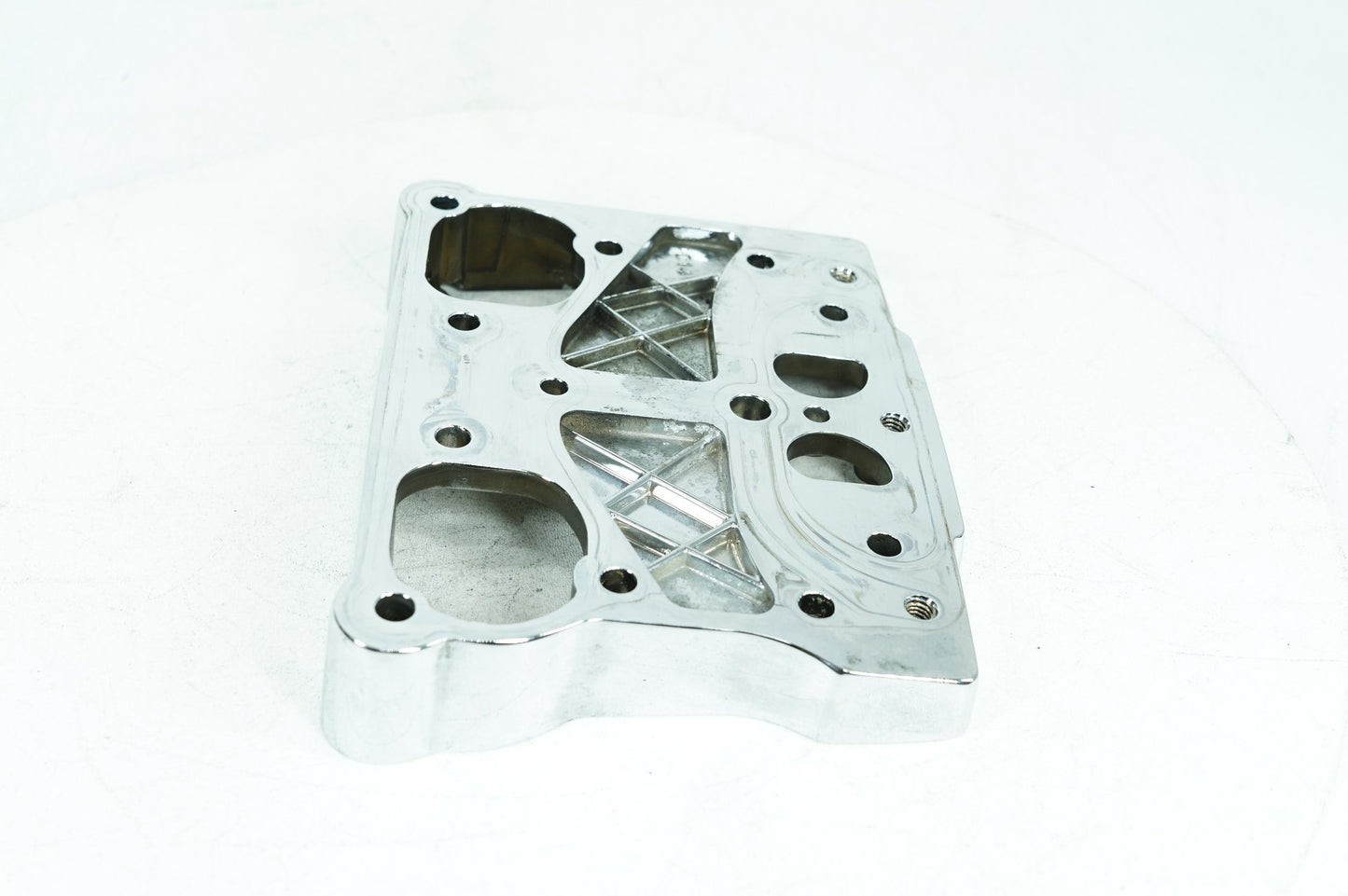 1999 - 2006 Harley-Davidson Touring Road King Classic Twin Cam Lower 1 Rocker Box 17543-99A 17543-99