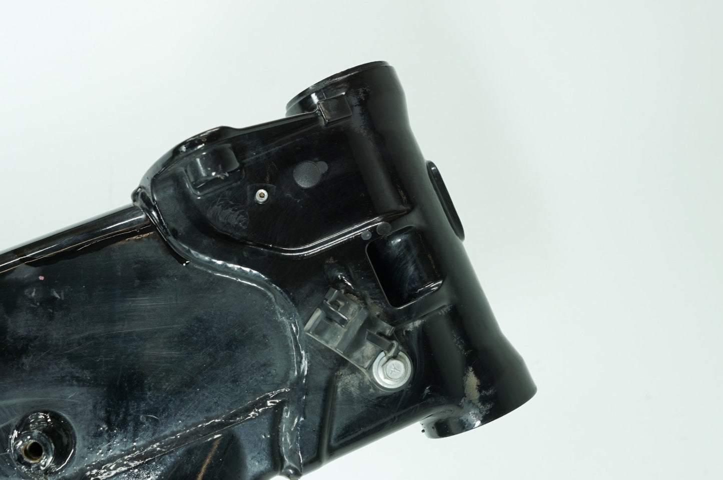 2007 - 2013 Harley-Davidson Touring Electra Glide Ultra Body Main Frame Chassis SLVG 47900-11BHP