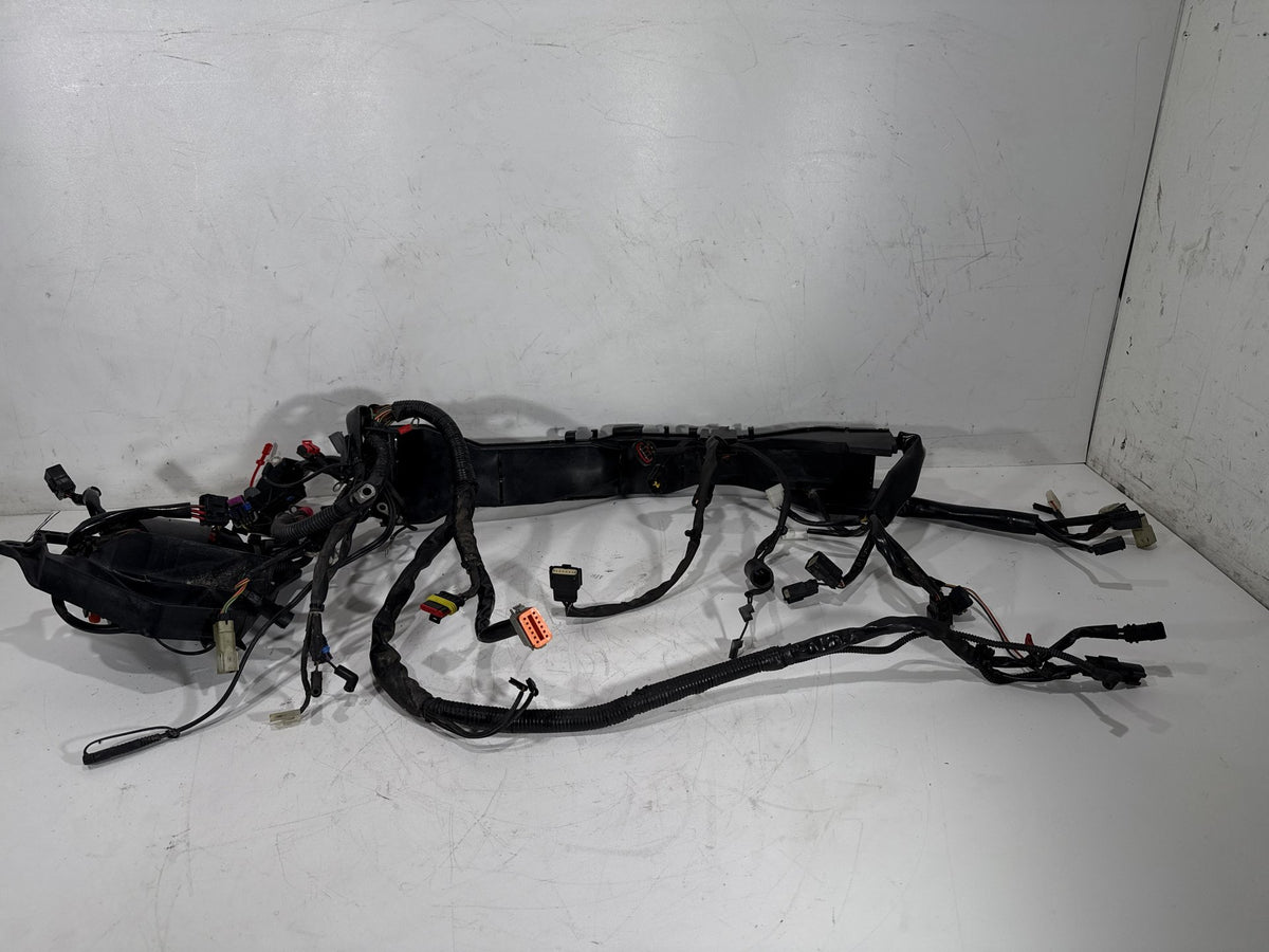 2011 Harley Road King Touring FLHR OEM Main Wire Wiring Harness Loom NON-abs