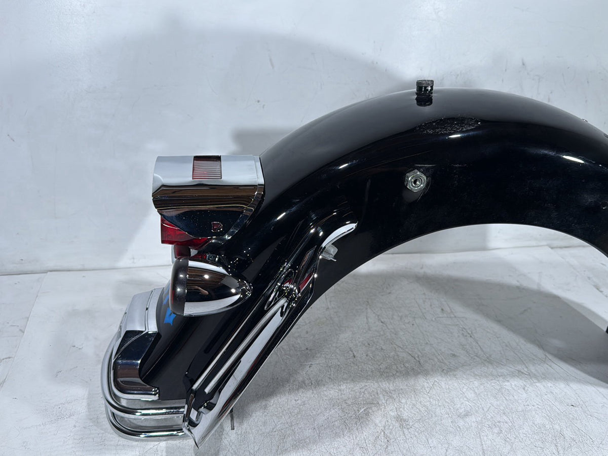 2005 Harley Road King Touring Police OEM Rear Wheel Fender & Turn Signals Bar