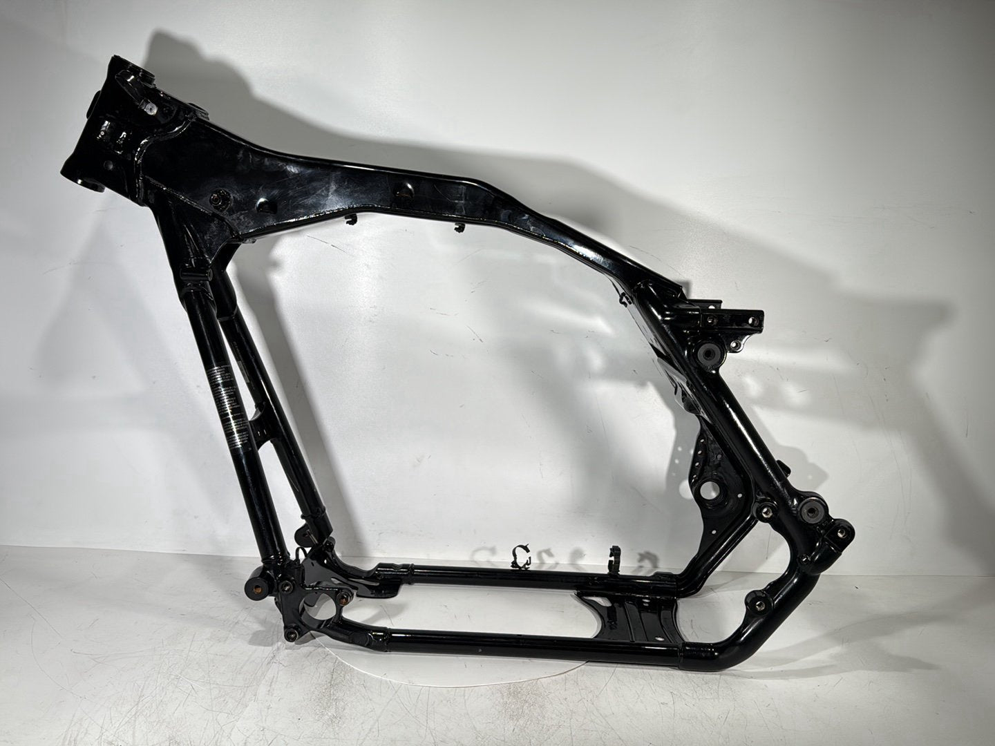 2007 - 2016 Harley-Davidson Touring Electra Glide Ultra Body Main Frame Chassis CLN CLR 47900-10BHP