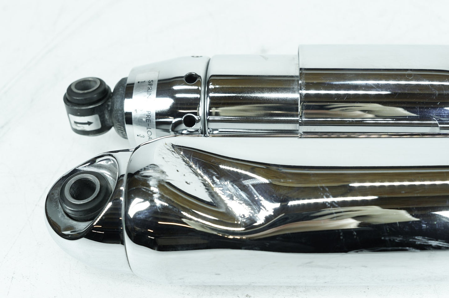 2007 - 2011 Harley-Davidson Dyna Fat Bob Rear Left Right Shock Absorbers Shock Absorber